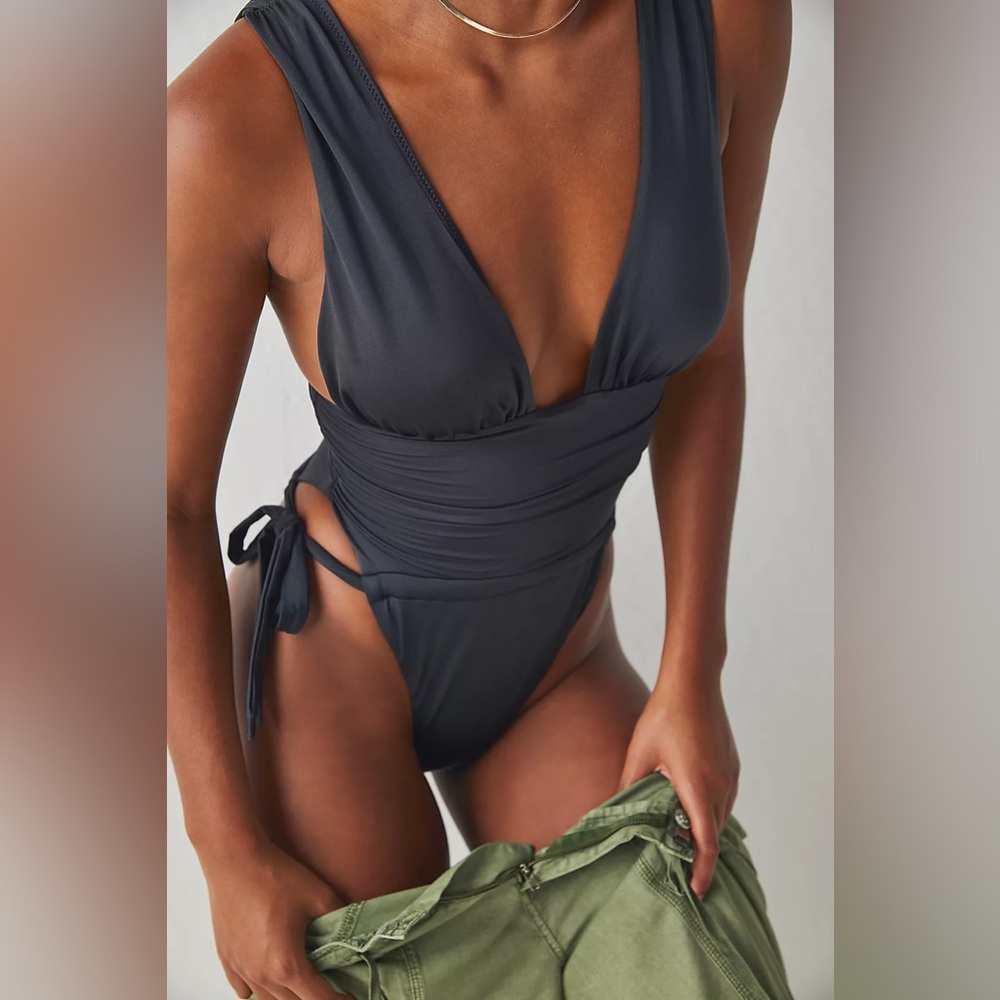 Free People x We Are HAH Cut To The Chase One Piece Bodysuit or Swimsuit LILAC - Picture 8 of 10